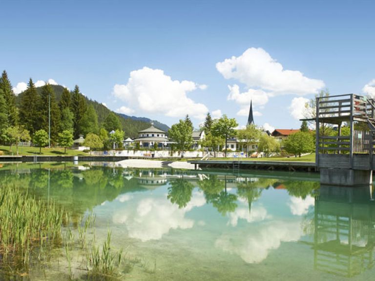 Badesee in St. Martin am Tennengebirge