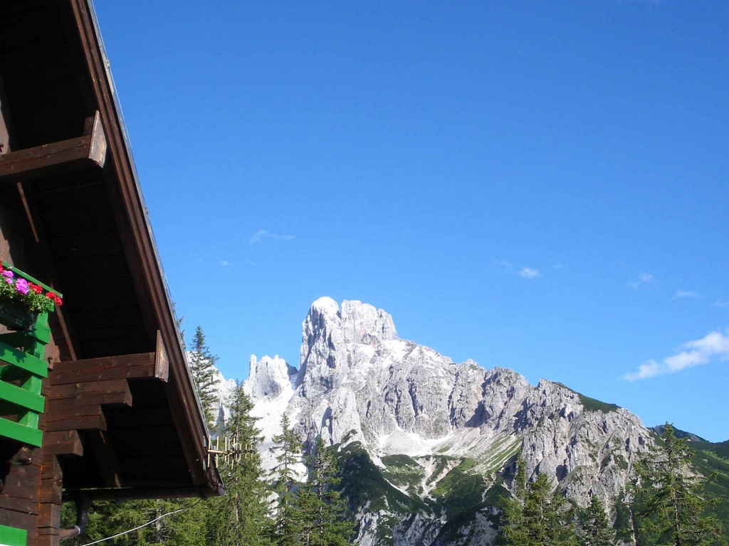 Aussicht von der Terrasse der Theodor-Körner-Hütte