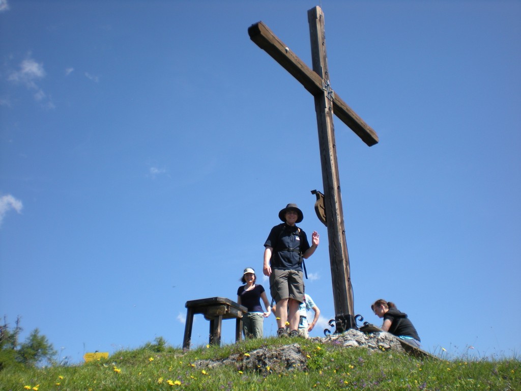 Das Gipfelkreuz am Ostermaisspitz ist fast erreicht!