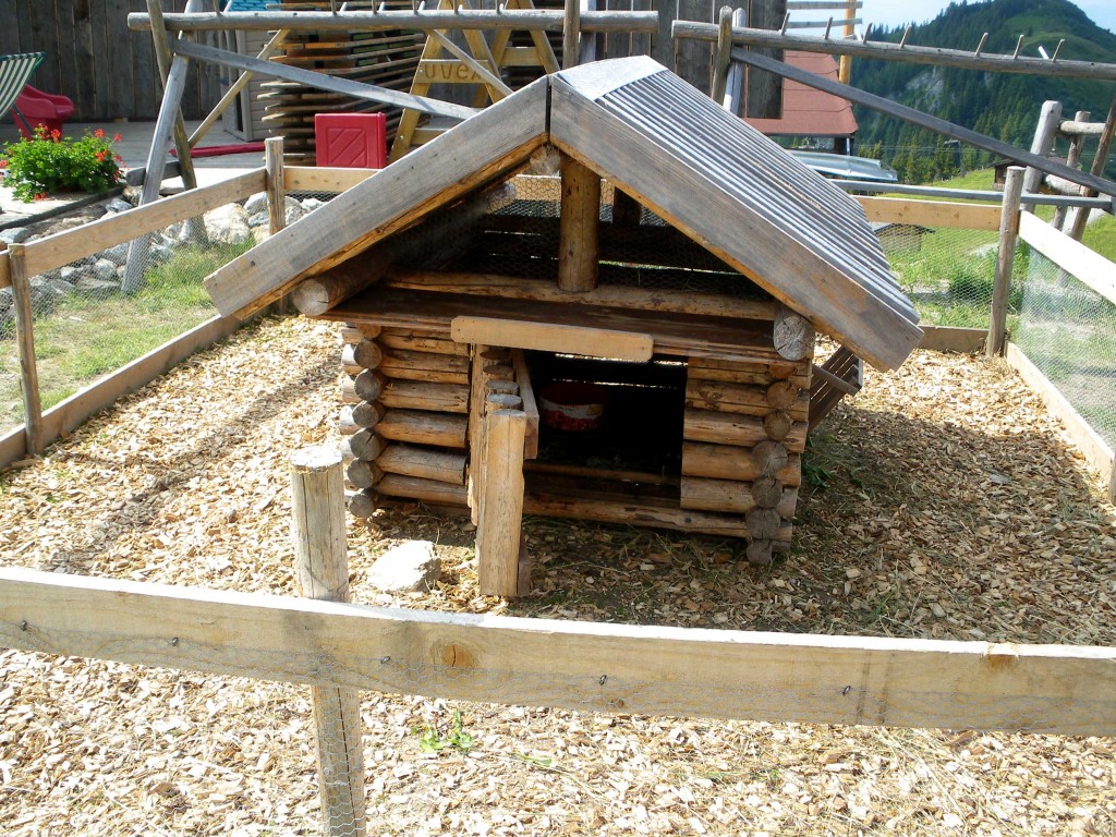 eigene kleine Almhütte für die Hasen