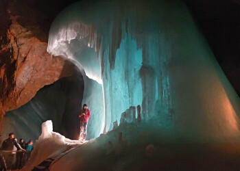 Tour in der Eisriesenwelt