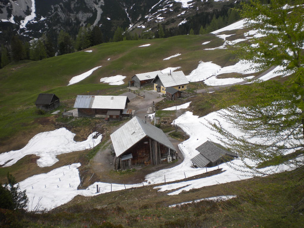 Almhütten aus der Vogelperspektive