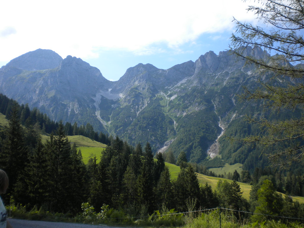 Traumhafter Ausblick im Sommer im Lammertal