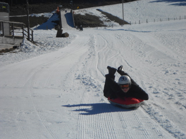 Winterbockerl im Schnee des Salzburger Landes