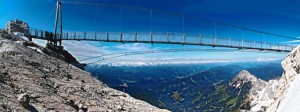 Hängebrücke am Dachsteingletscher