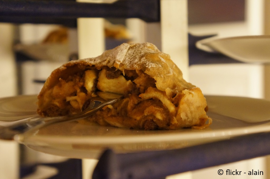 Österreichischer Apfelstrudel © flickr-alain