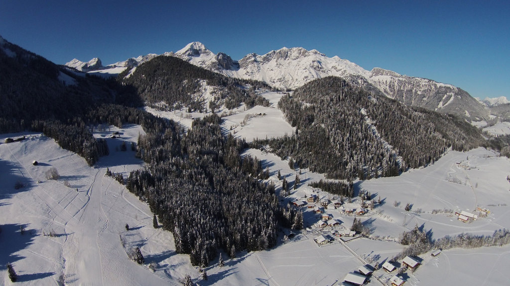 Blick auf St. Martin im Winter