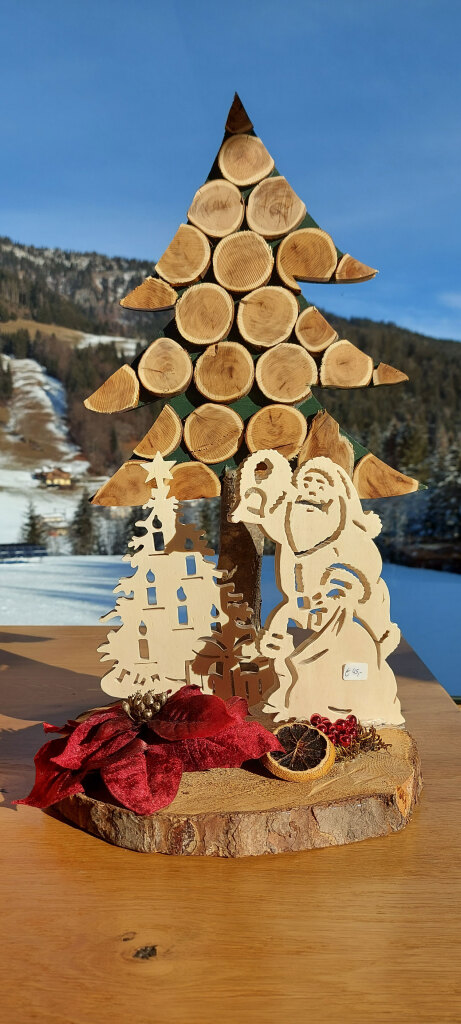 Weihnachtsbaum mit Weihnahtsmann