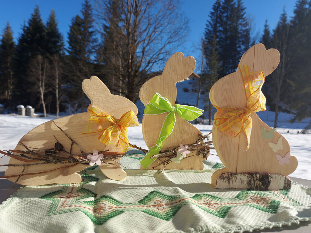 Osterhase-Holzdekoration-Ostern