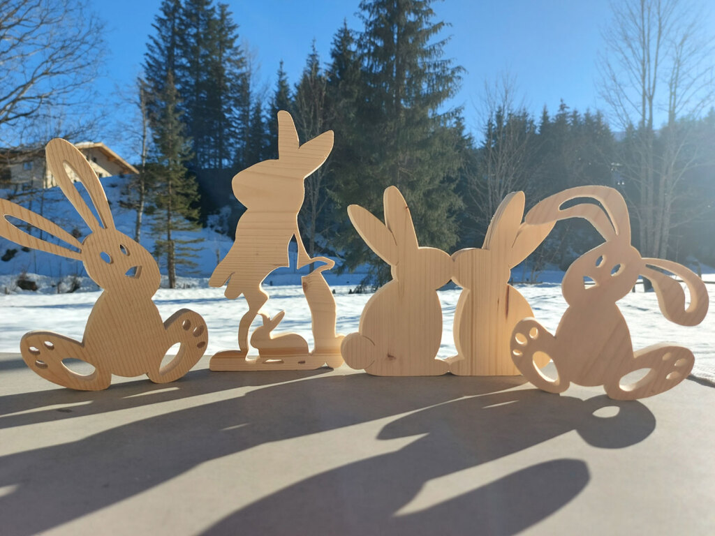 Osterhase-Holzfigur-Dekoration