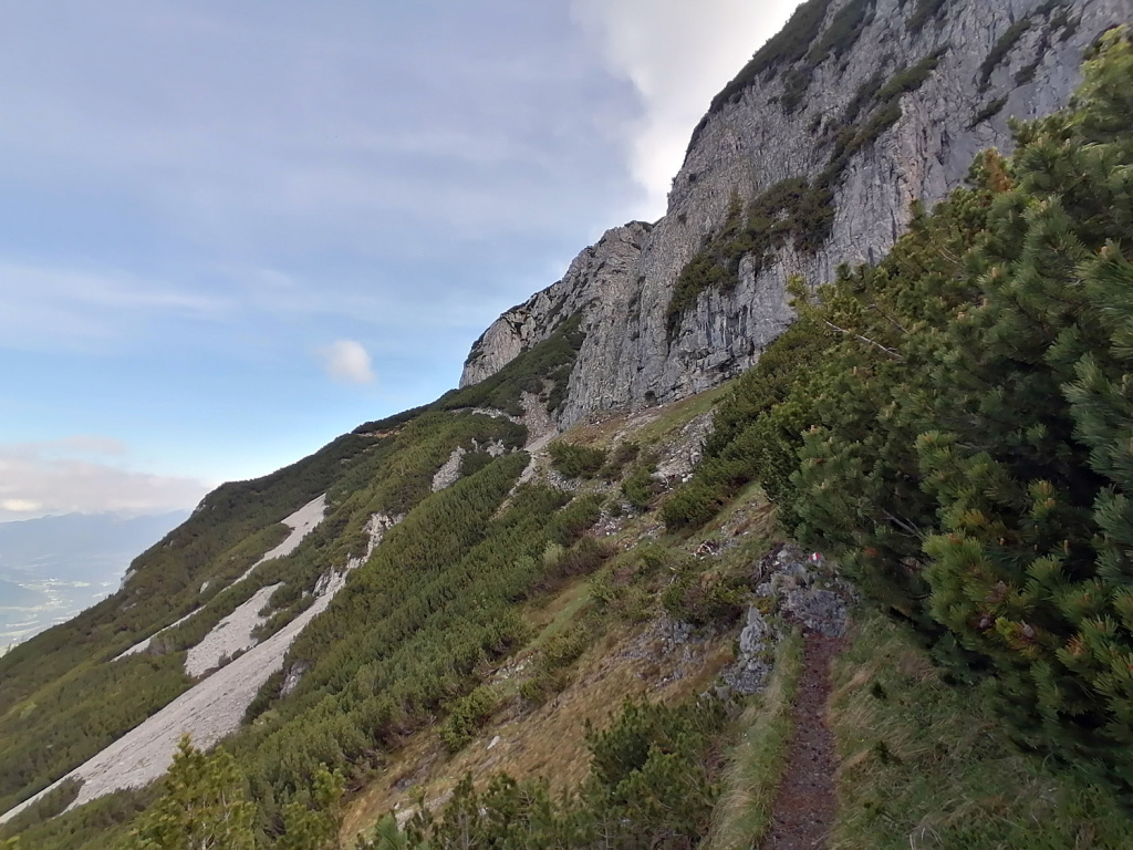 Wanderweg am Gosaukamm