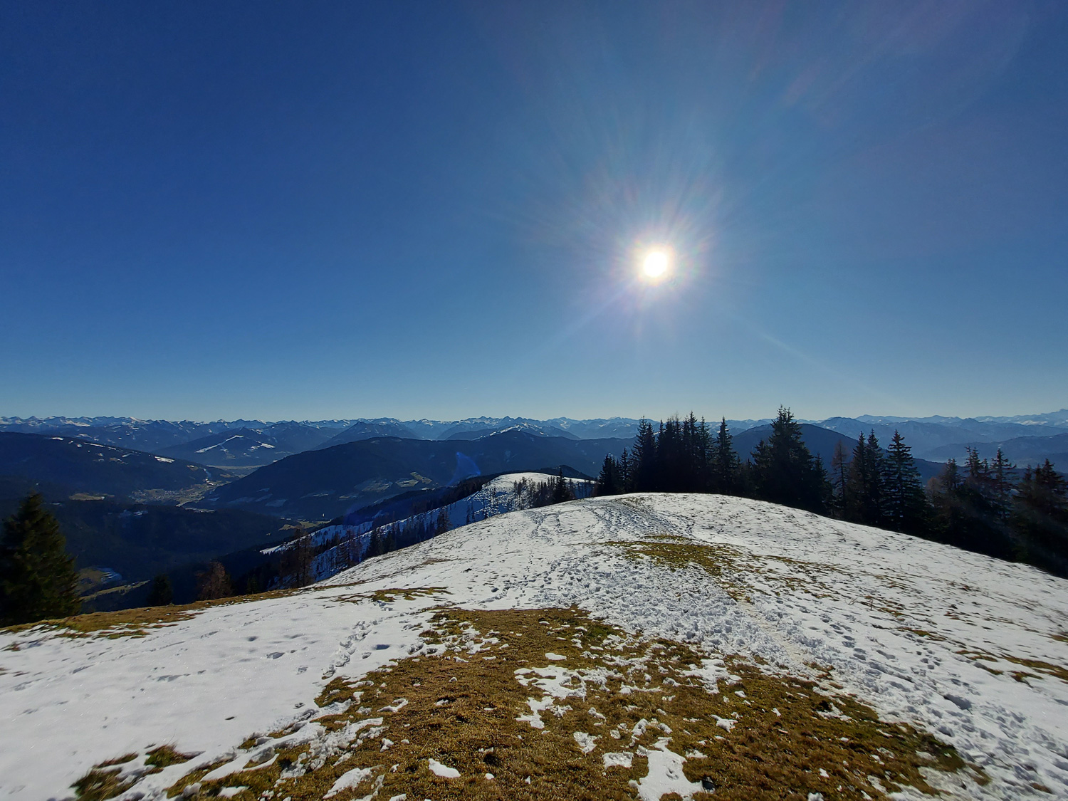 Weg auf den Frommerkogel im Salzburger Land
