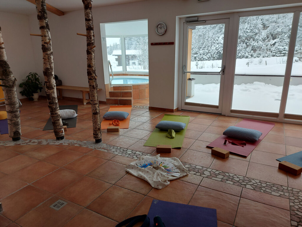 Yogaraum im Winter