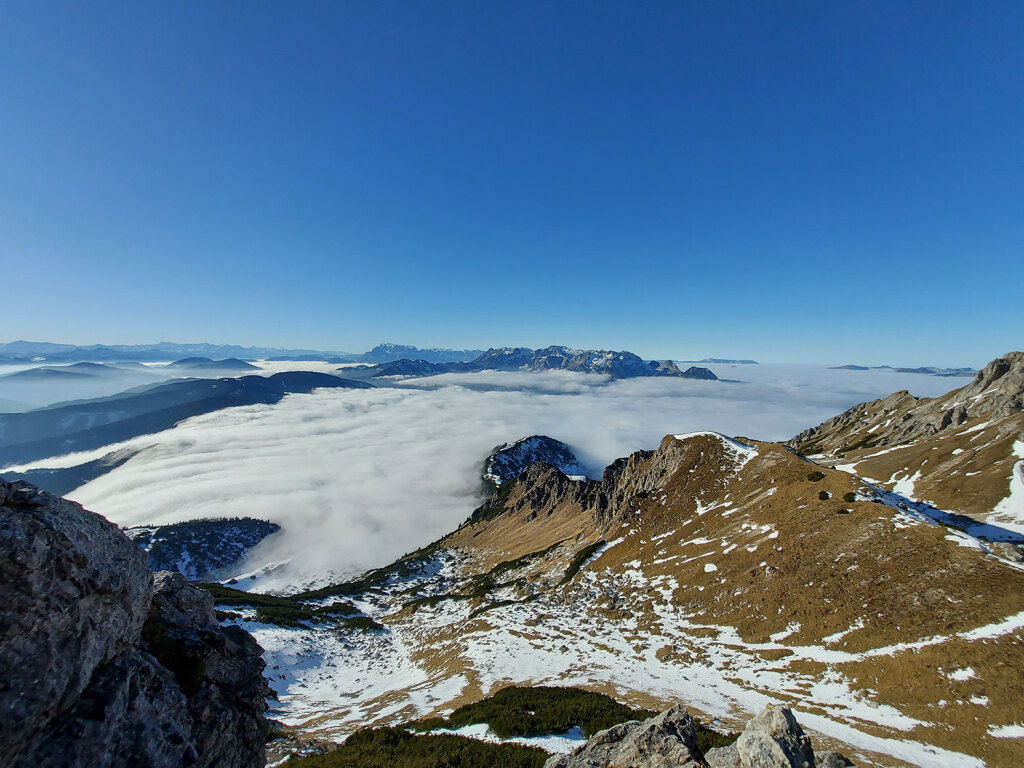 Über den Wolken
