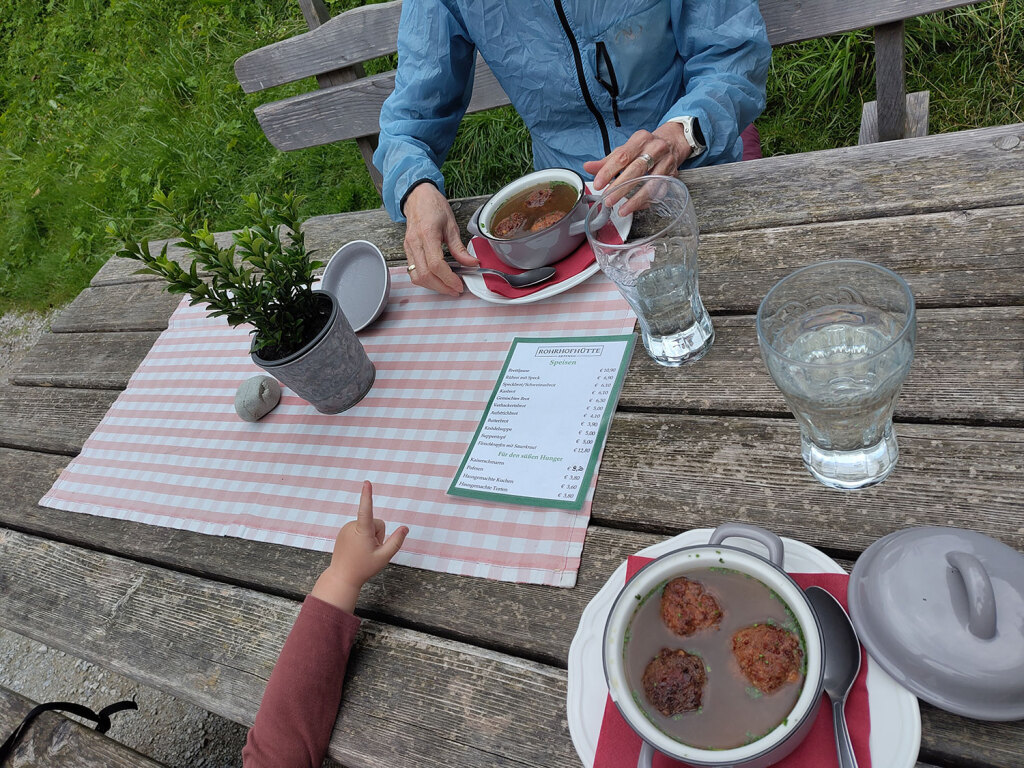 Regionale Produkte auf der Rohrhofhütte