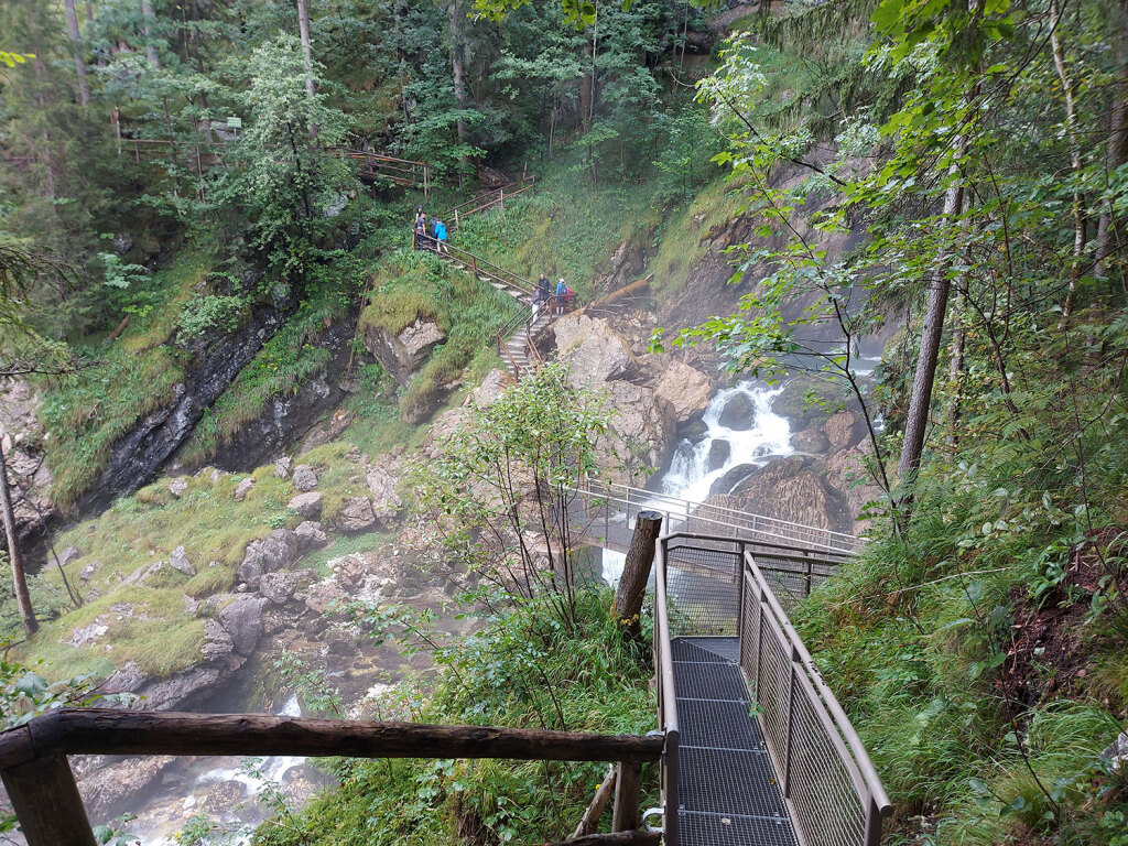 Stufen der Wanderung